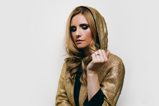 Paris-Carney-by-Steven-Taylor